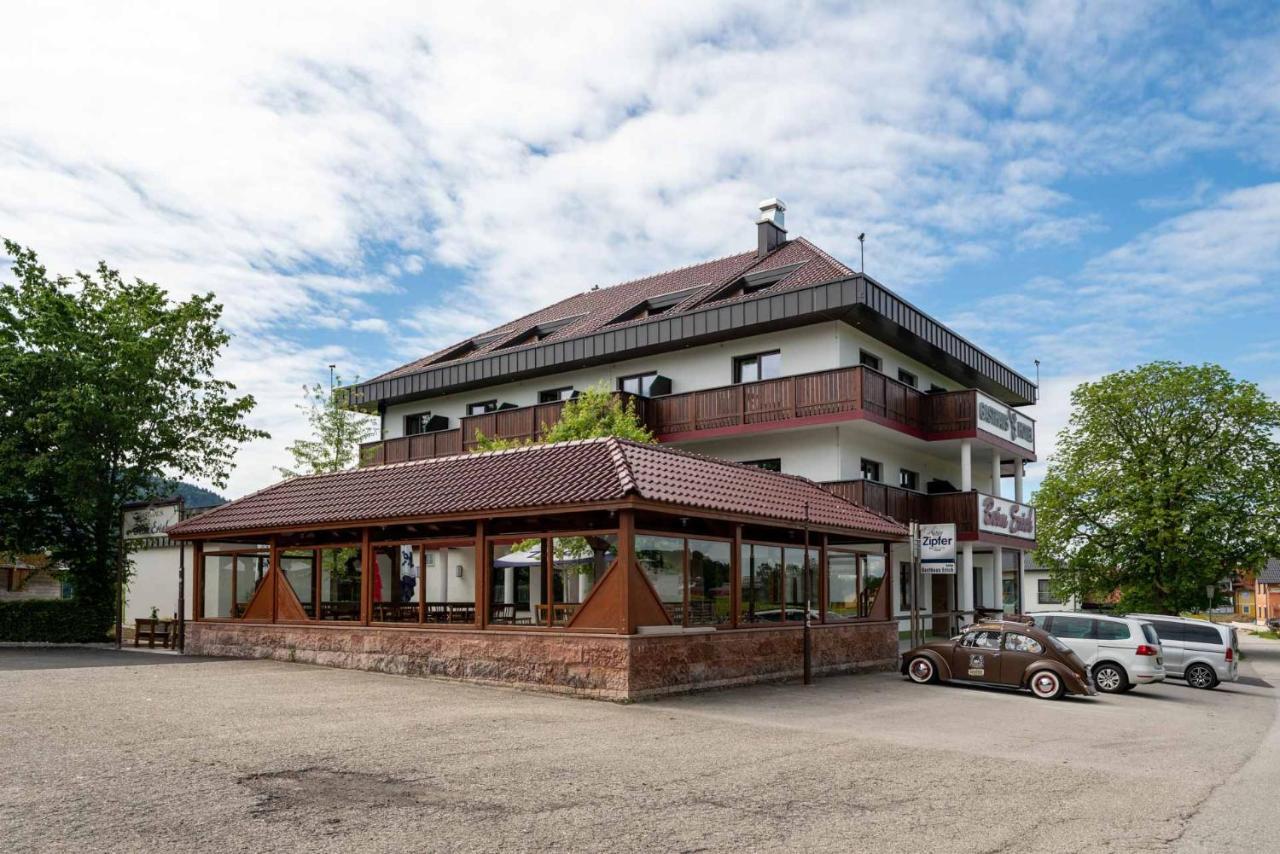 Gasthaus Hotel Beim Erich Oberhofen am Irrsee Luaran gambar
